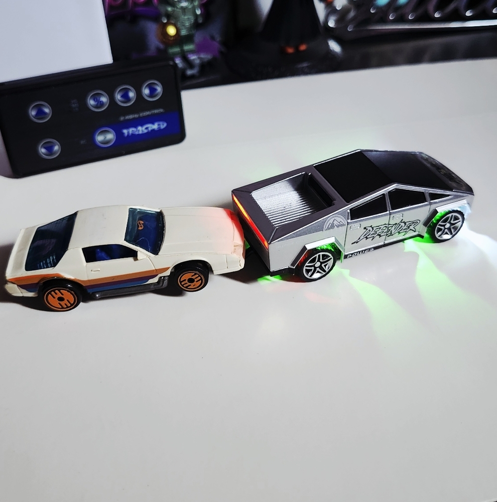 RC CAR - Picture 6 of 9